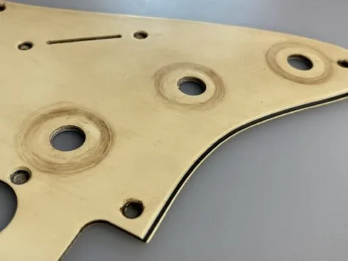 Relic Stratocaster Cream 3-ply Pickguard, 8 holes - Image 7